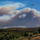 fumo provocado por um incêndio