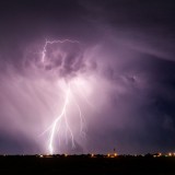 relâmpagos nos céus