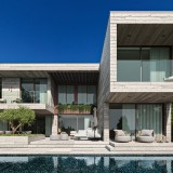 casa de luxo com piscina