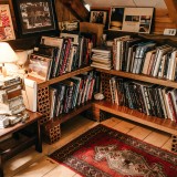Como arrumar livros em pouco espaço