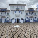 Azulejos, patios et maisons blanchies à la chaux : les secrets de l’architecture portugaise