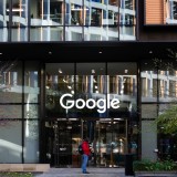 Anúncios fraudulentos na Google e Meta