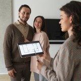 agentes imobiliários