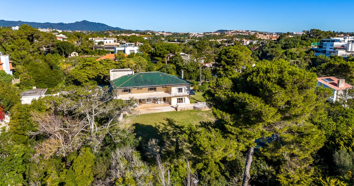 Featured image for article: Estoril Luxury Estate Sells for €11 Million, Highlighting Strength of Portugal's High-End Market