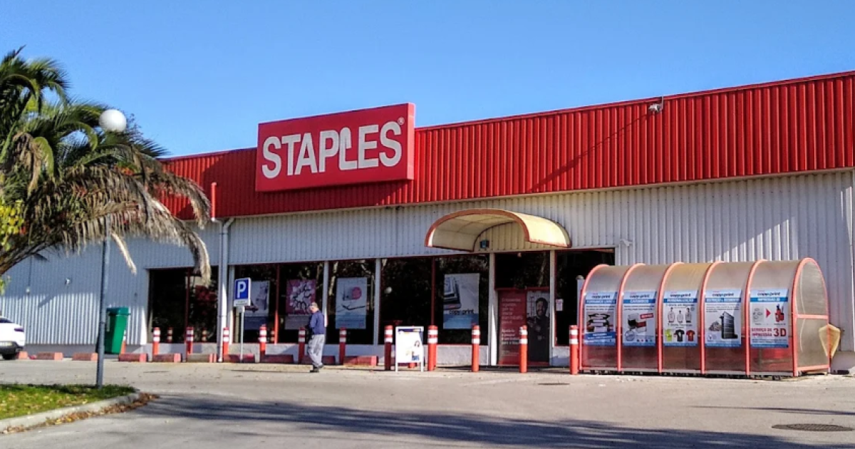 French group Fnac Darty acquires 11 Staples stores in Portugal