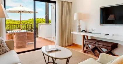 Casa em Albufeira e Olhos de Água, Faro - 1.850.000 euros