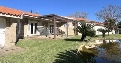 Casa em Vilar e Mosteiró, Porto - 1.790.000 euros